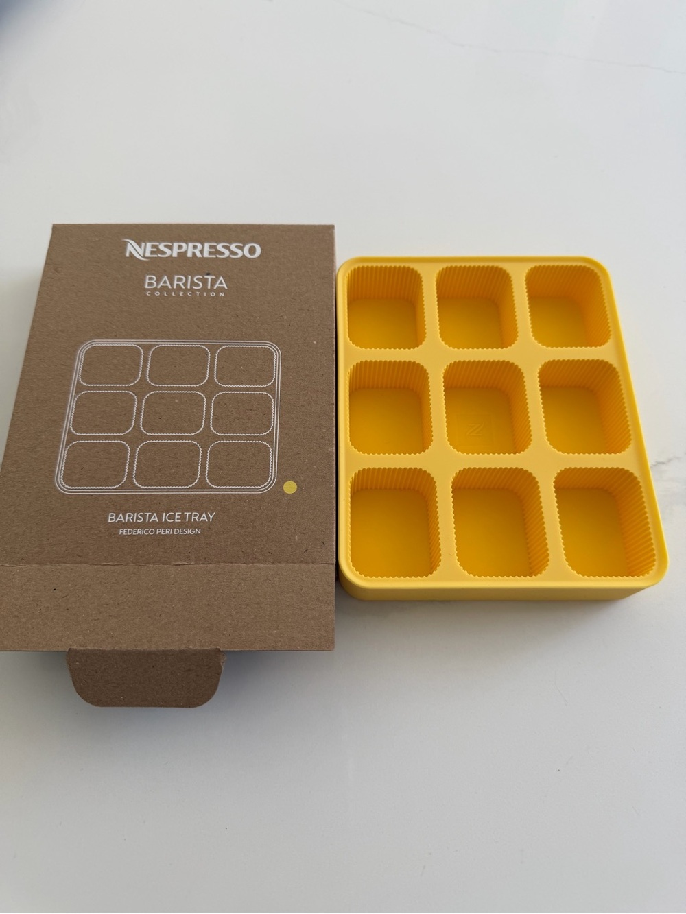 Nespresso Barista Silicone Ice Tray in Bright Yellow and tote bag lavender - Picture 2 of 14